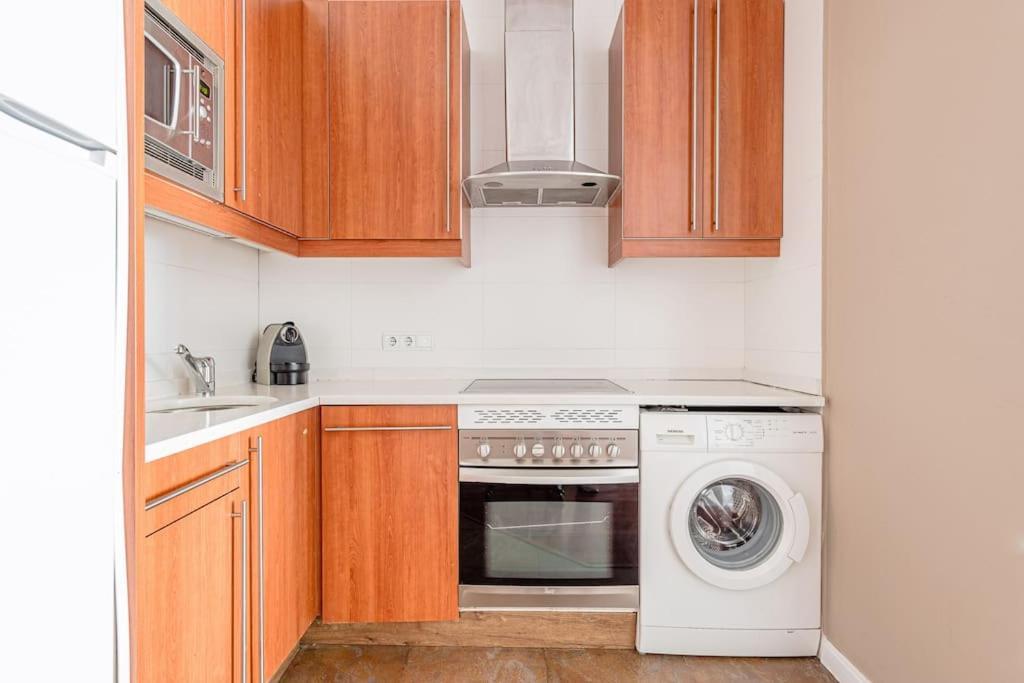 Bright Apartment In Gran Via With Balconies Inf2Iz3 Madri Exterior foto
